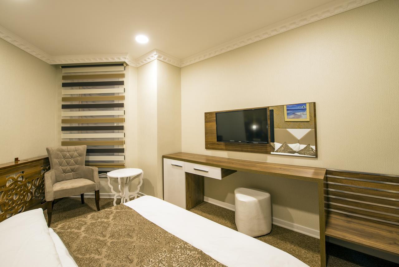 Kars-I Si̇Ri̇N Otel Eksteriør bilde